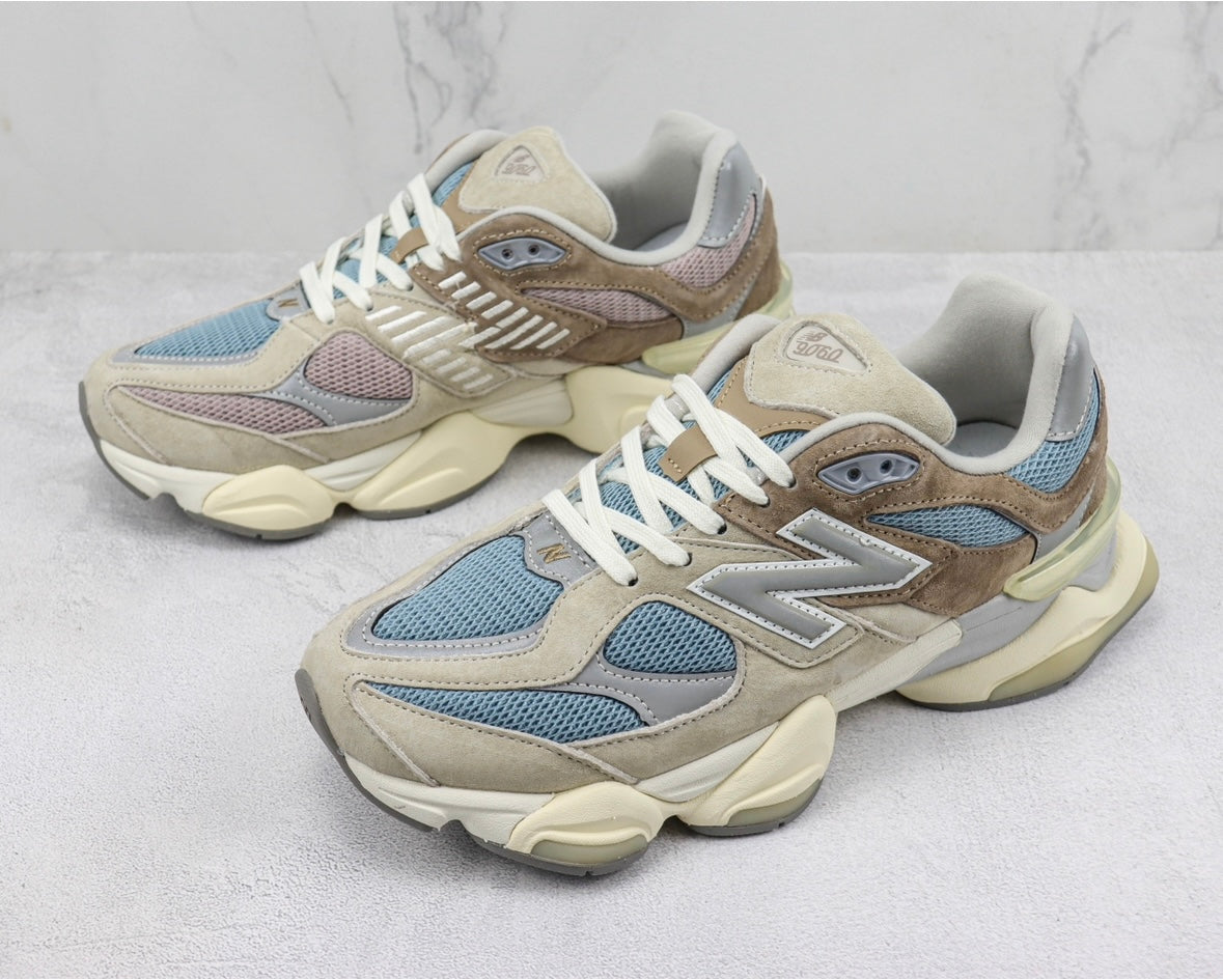 New Balance 9060 Mushroom 
