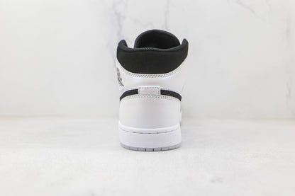 Jordan 1 Mid Diamond 