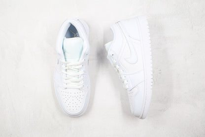 Jordan 1 Low Triple White 