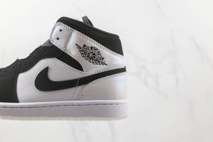 Jordan 1 Mid Diamond 
