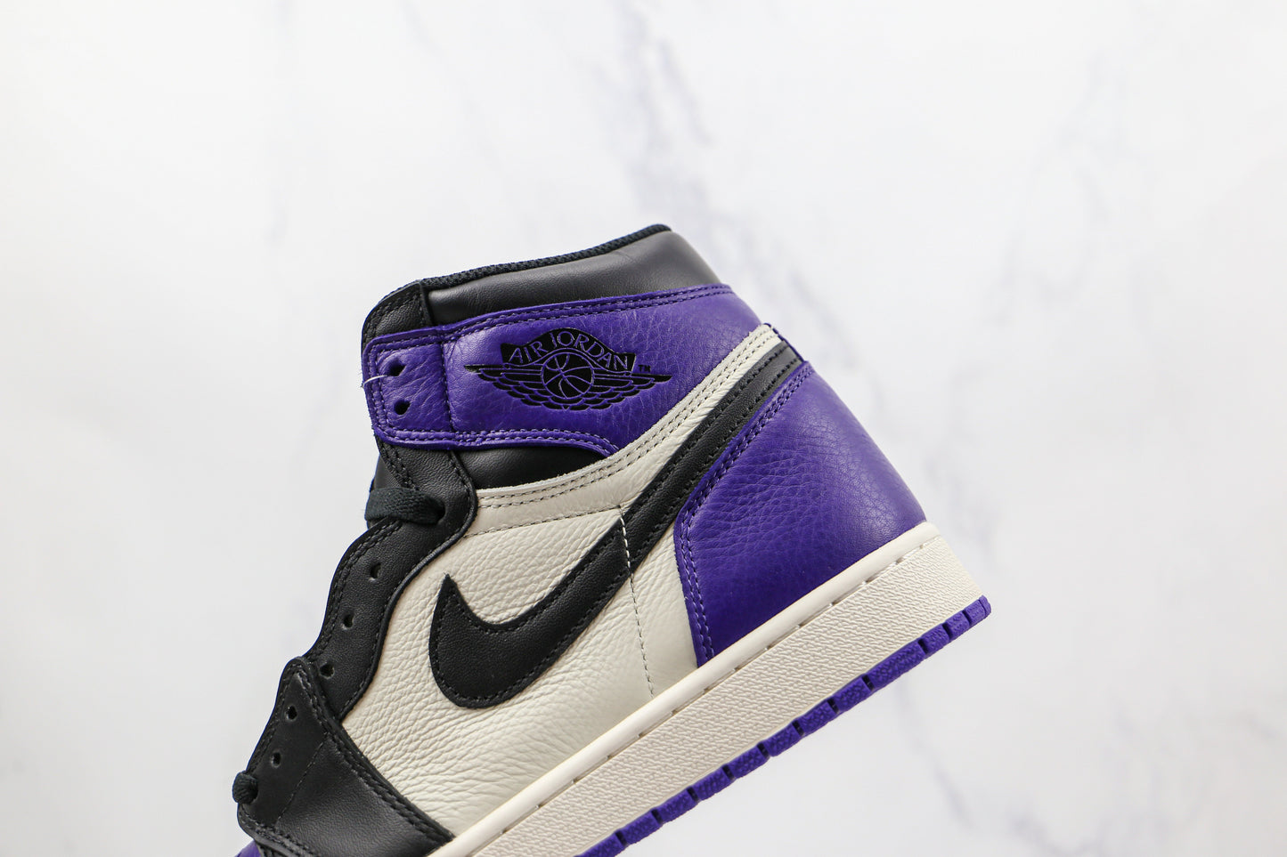 Jordan 1 Retro High Court Purple 