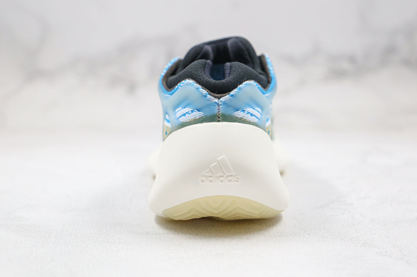 Adidas Yeezy Boost 700 V3 Arzareth 