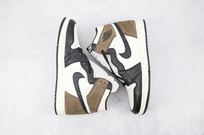Jordan 1 Retro High Dark Mocha 