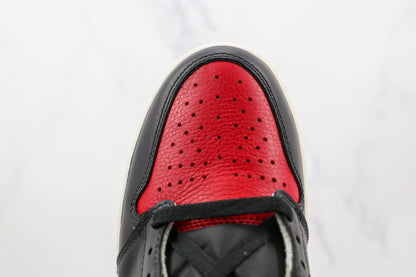 Jordan 1 Retro High Bred Toe 