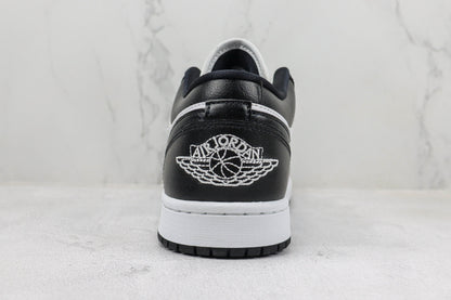 Jordan 1 Low Panda 