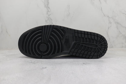 Jordan 1 Low Panda 
