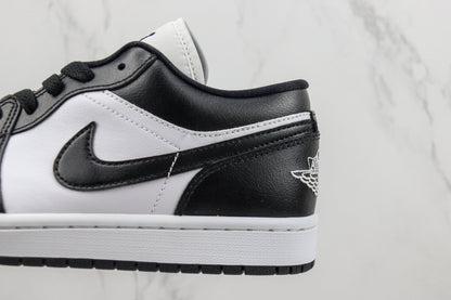 Jordan 1 Low Panda 