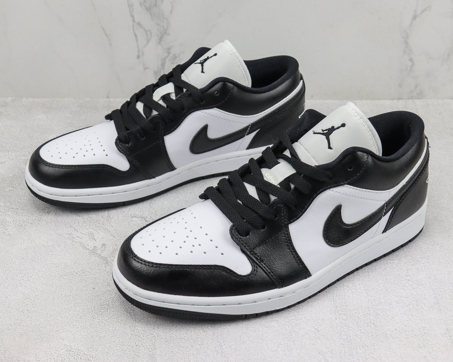 Jordan 1 Low Panda 