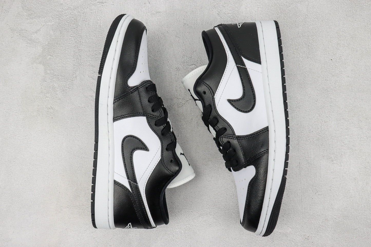 Jordan 1 Low Panda 