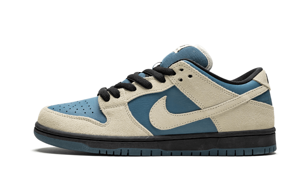 Nike Dunk SB Low Light Cream Thunderstorm 