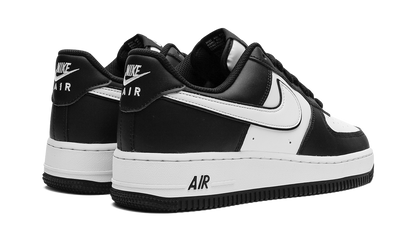Nike Air Force 1 Panda 
