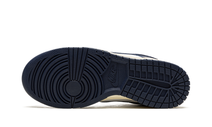 Nike Dunk Low Vintage Navy 