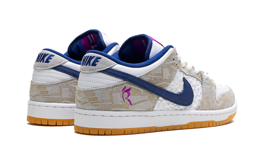 Nike SB Dunk Low Rayssa Leal 
