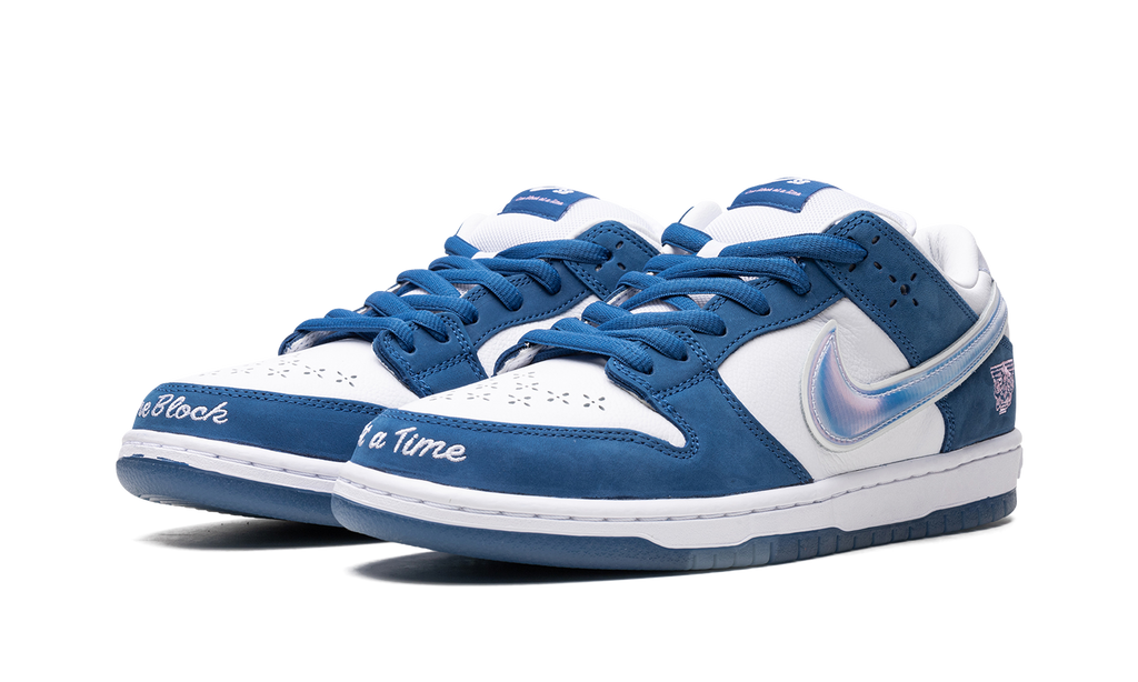 Nike SB Dunk Low Born x Raised One Block At A Time 