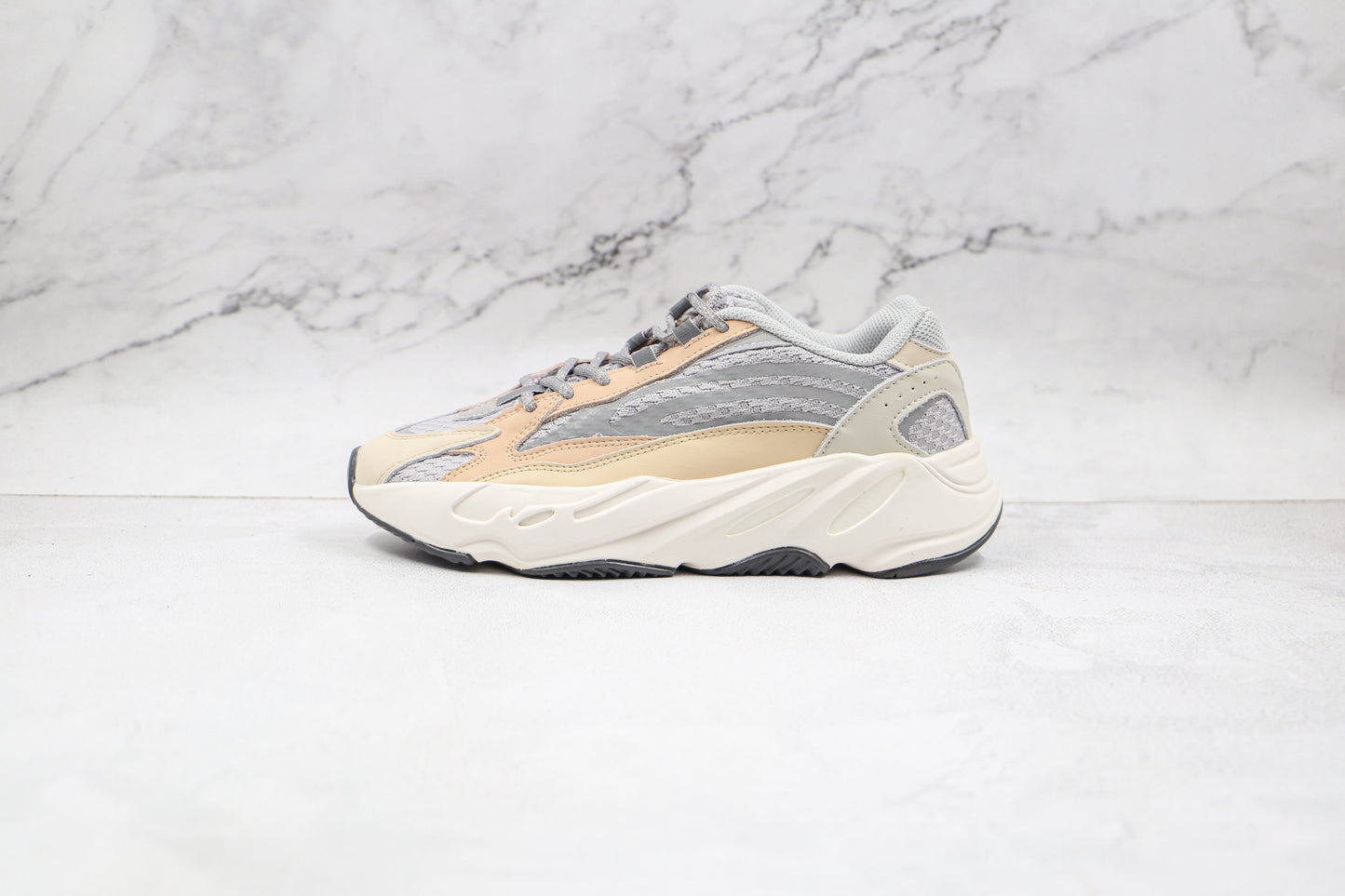 Adidas Yeezy Boost 700 V2 Cream 