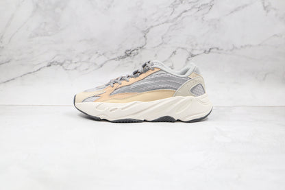 Adidas Yeezy Boost 700 V2 Cream 