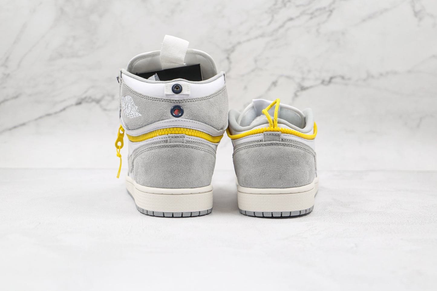 Jordan 1 High Switch Light Smoke Gray 