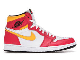 Jordan 1 Retro High OG Light Fusion Red 