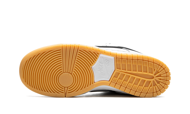 Nike SB Dunk Low Orange White Label Black 