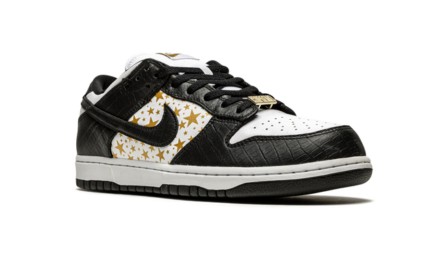 Nike SB Dunk Low Supreme Stars Black 