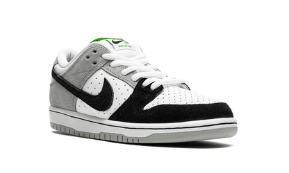 Nike SB Dunk Low Chlorophyll 