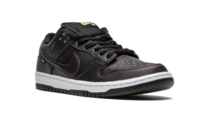 Nike SB Dunk Low Civilist 