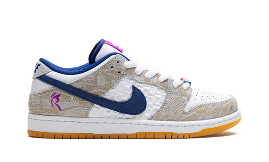 Nike SB Dunk Low Rayssa Leal 