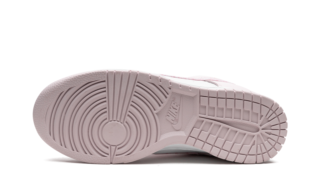 Nike Dunk Low Pink Paisley 
