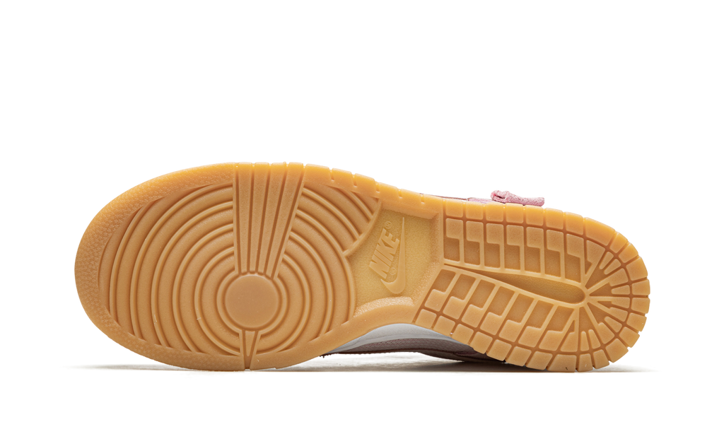 Nike Dunk Low Teddy Bear 